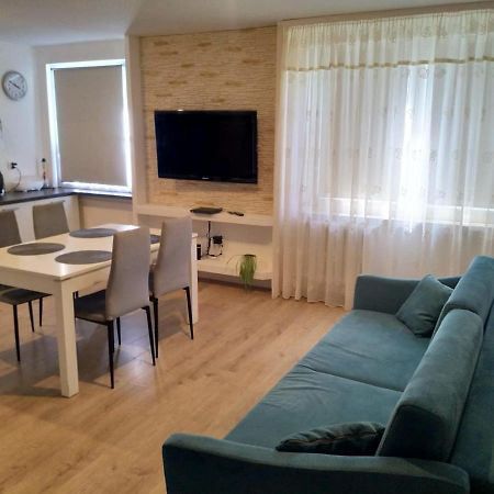 Apartament Blisko Plazy Gdansk Exterior foto
